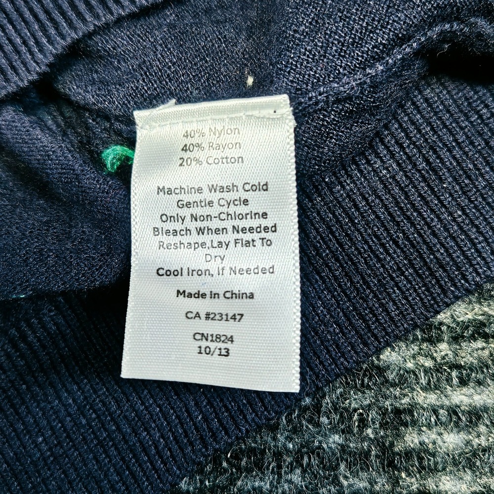 Talbots Petites Navy Blue Multi Color Heart Intarsia Crewneck Sweater Size P - Picture 5 of 7